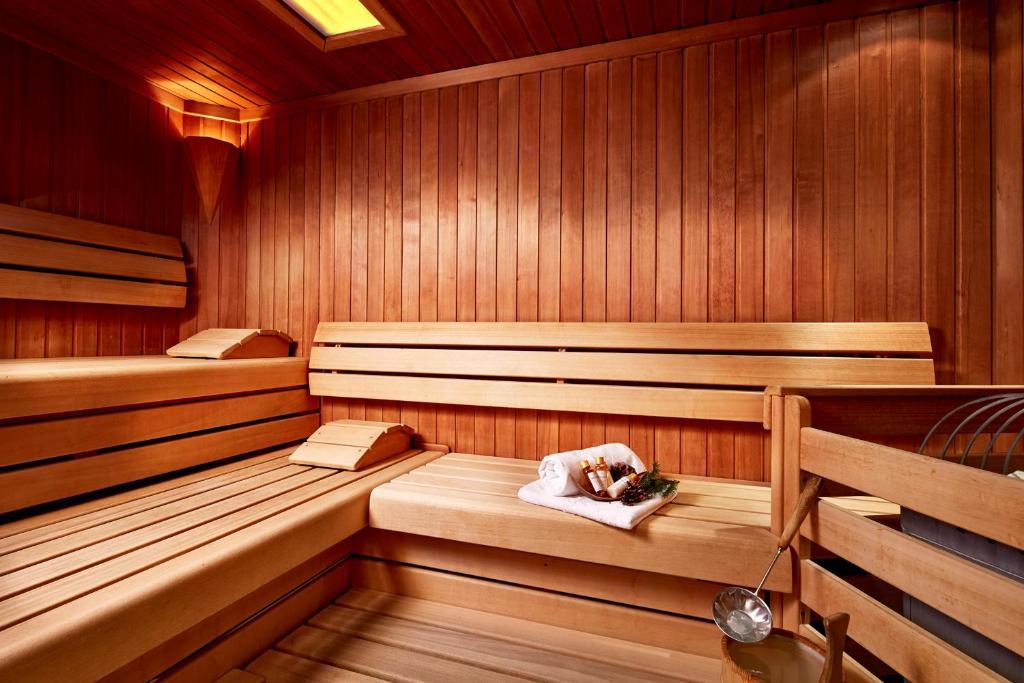 Hotel Barbarahof 4 Stars Superior-Summercard Inclusive-Adults Only From 14 Years Kaprun Exterior foto
